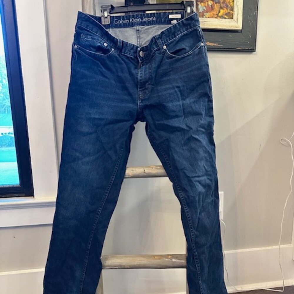 Calvin Klein Men’s Slim Straight Jeans – Dark Wash – Size 32×32